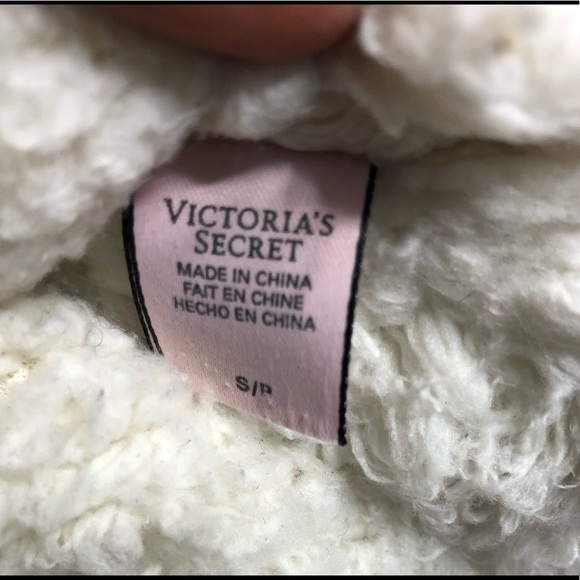 Vitoria’s secret cashmere fur slippers size S/P - Picture 8 of 10